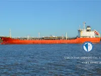 Танкер за нефт/химикали за продажба