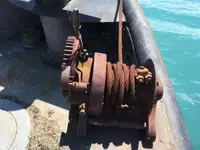Буксир за продажба