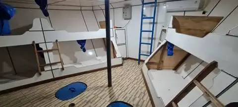 Буксир за продажба