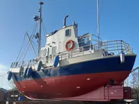 Пилотен кораб за продажба