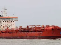 Танкер за нефт/химикали за продажба