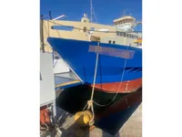Пътнически кораб за продажба