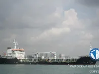Танкер за нефт/химикали за продажба