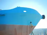 Баржа за продажба