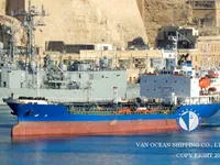 Танкер за нефт/химикали за продажба