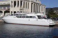 Круизен кораб за продажба