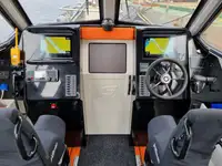 Контейнеровоз за продажба