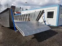 Десантен кораб, танкер за продажба