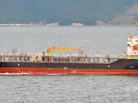 Танкер за нефт/химикали за продажба