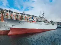 Trawler за продан