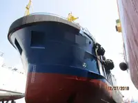 Хладилен кораб за продажба