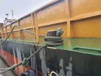 Баржа за продажба