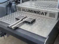 Катамаран за продажба