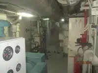 Хладилен кораб за продажба