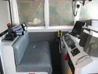 Кораб за превоз на екипаж за продажба