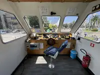 Круизен кораб за продажба