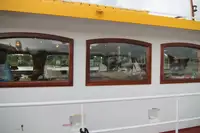 Круизен кораб за продажба