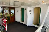 Круизен кораб за продажба