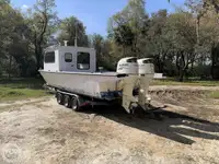 Патрулна лодка за продан