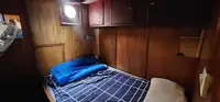 Буксир за продажба
