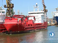 Хладилен кораб за продажба