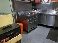 Буксир за продажба