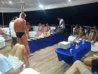 Кораб за гмуркане и поддръжка за продажба