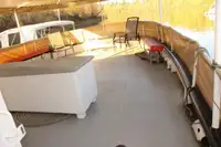 Ферибот за продажба