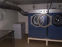 Плаващ хотел за продажба