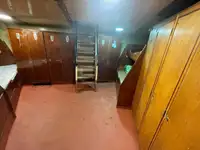 Буксир за продажба