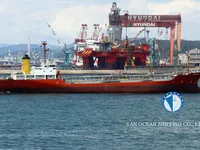 Танкер за нефт/химикали за продажба