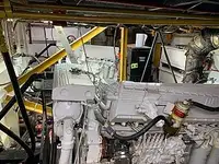 Десантен кораб, танкер за продажба