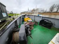 Работни лодки за продажба