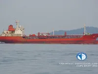Танкер за нефт/химикали за продажба