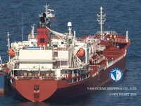 Танкер за нефт/химикали за продажба