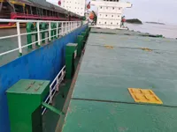 Контейнеровоз за продажба