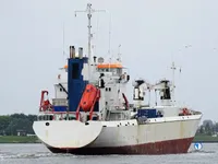 Хладилен кораб за продажба