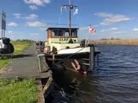 Теглеч за продан
