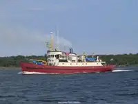 Изследователски кораб за продажба