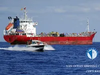 Танкер за нефт/химикали за продажба