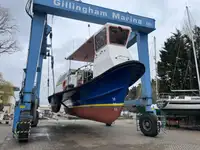Круизен кораб за продажба