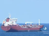 Танкер за нефт/химикали за продажба