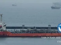 Танкер за нефт/химикали за продажба