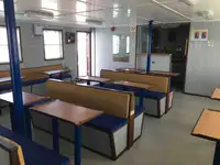 Десантен кораб, танкер за продажба