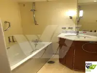 Круизен кораб за продажба