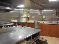 Хладилен кораб за продан