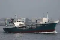 Oil/Chemical tanker за продан