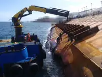 Буксир за продажба