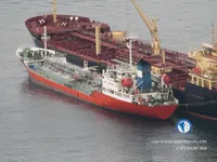 Танкер за нефт/химикали за продажба