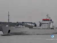 Хладилен кораб за продажба
